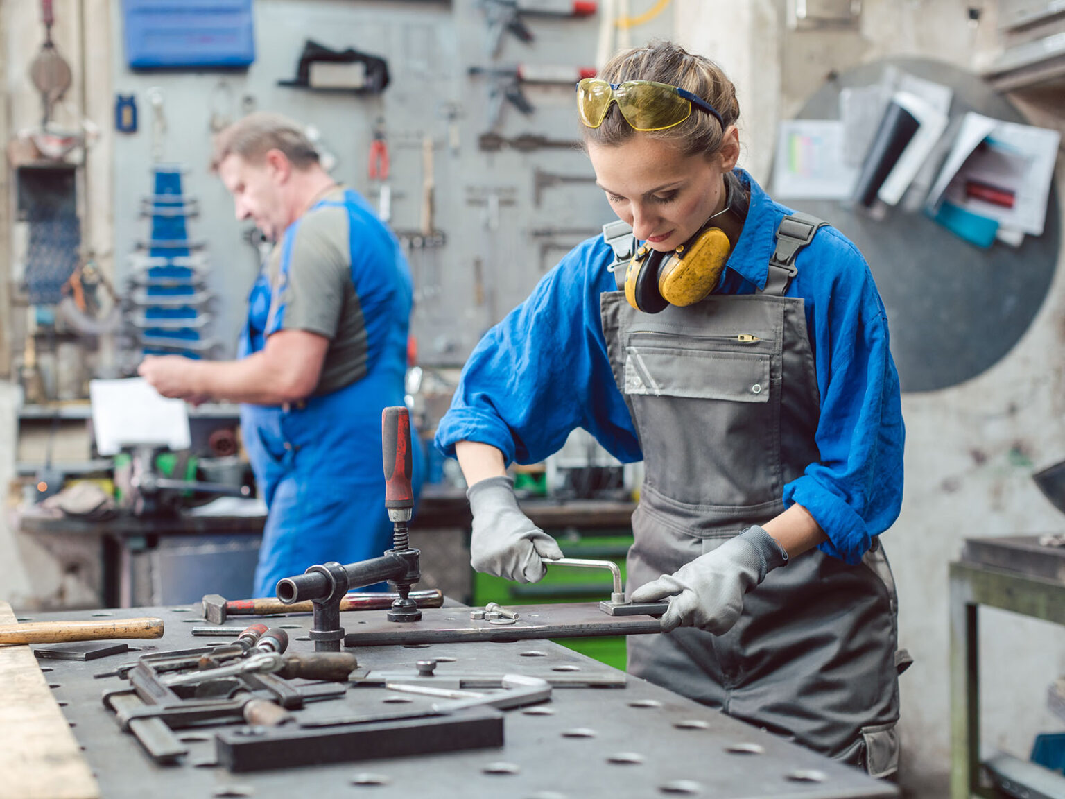Industriemechaniker Abschlussprüfung Teil 1 Industriekaufmann/-frau - Prüfungsvorbereitung - IHK Bildung