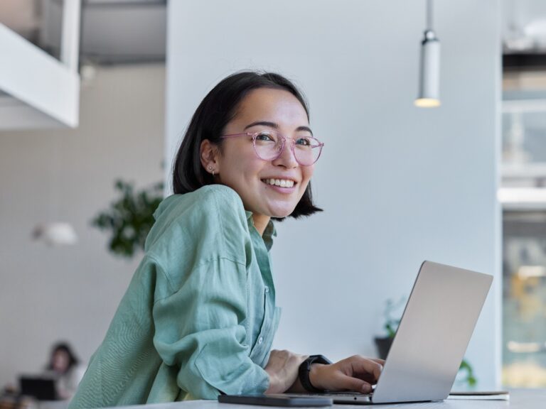 Bild mit Frau. Genutzt für Seminar mentale Gesundheit.